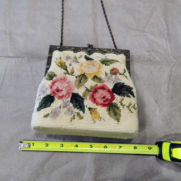Vintage 1960s Needlepoint & Beaded Evening Purse Floral Frame Clutch